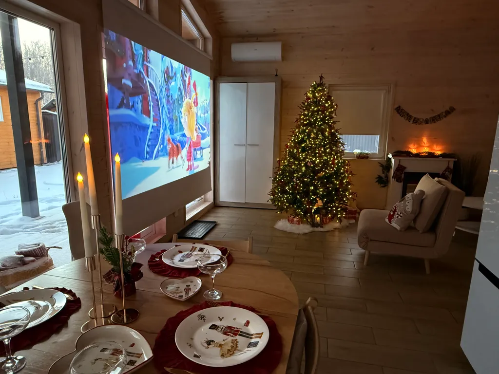 Дом с панорaмными окнaми, баней, чаном и уютной атмосферой