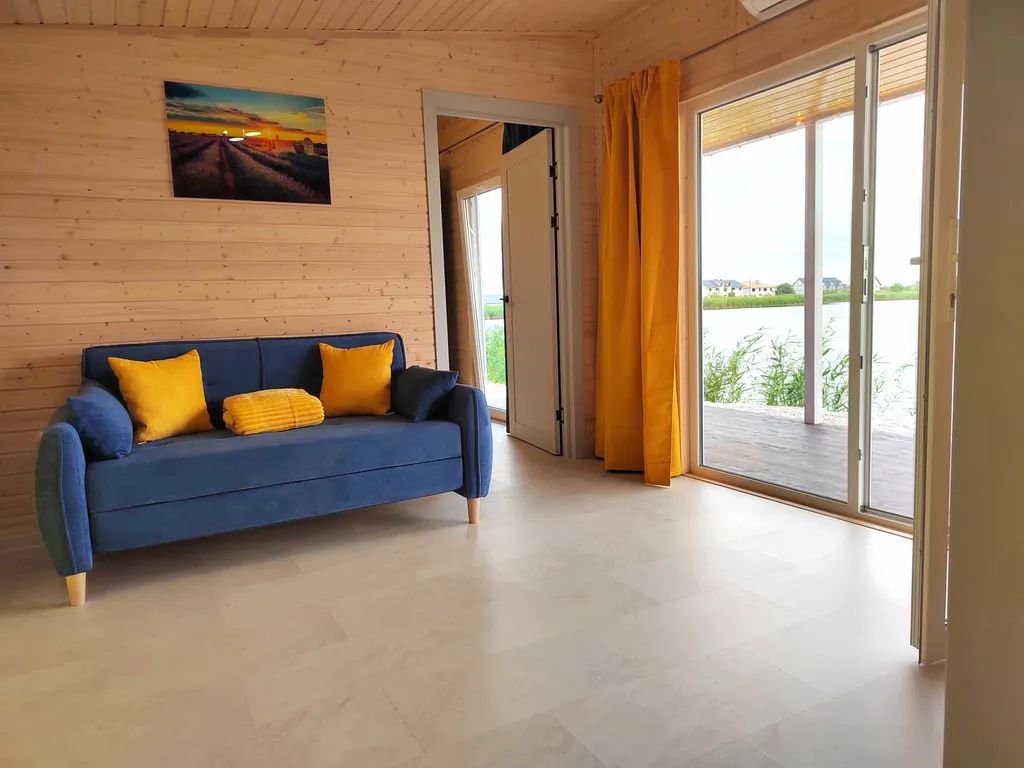 Коттедж Дом на берегу озера с банным чаном — Сокольники