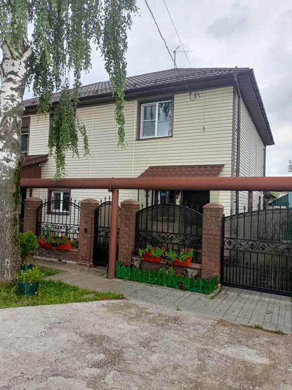 Уютная комфортная  половина дома с отдельным входом