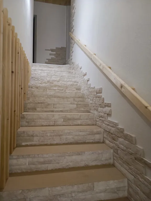 Новый уютный коттедж в черте города