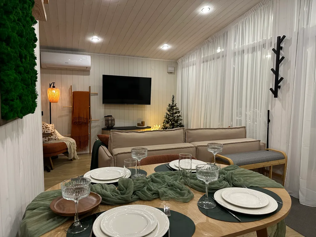 Дом на опушке леса с баней и чаном