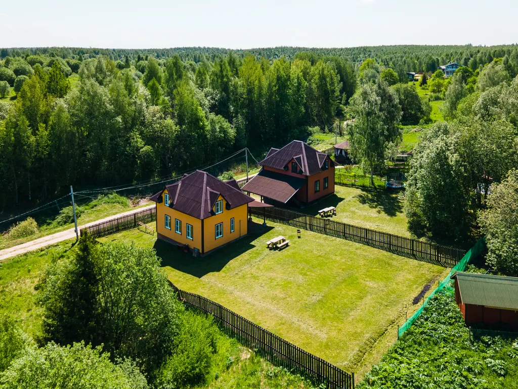 Дом у пруда в Веслево