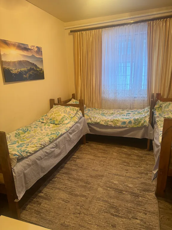 Квартира Трехместная комната с видом на горы — аренда посуточно в Архыз