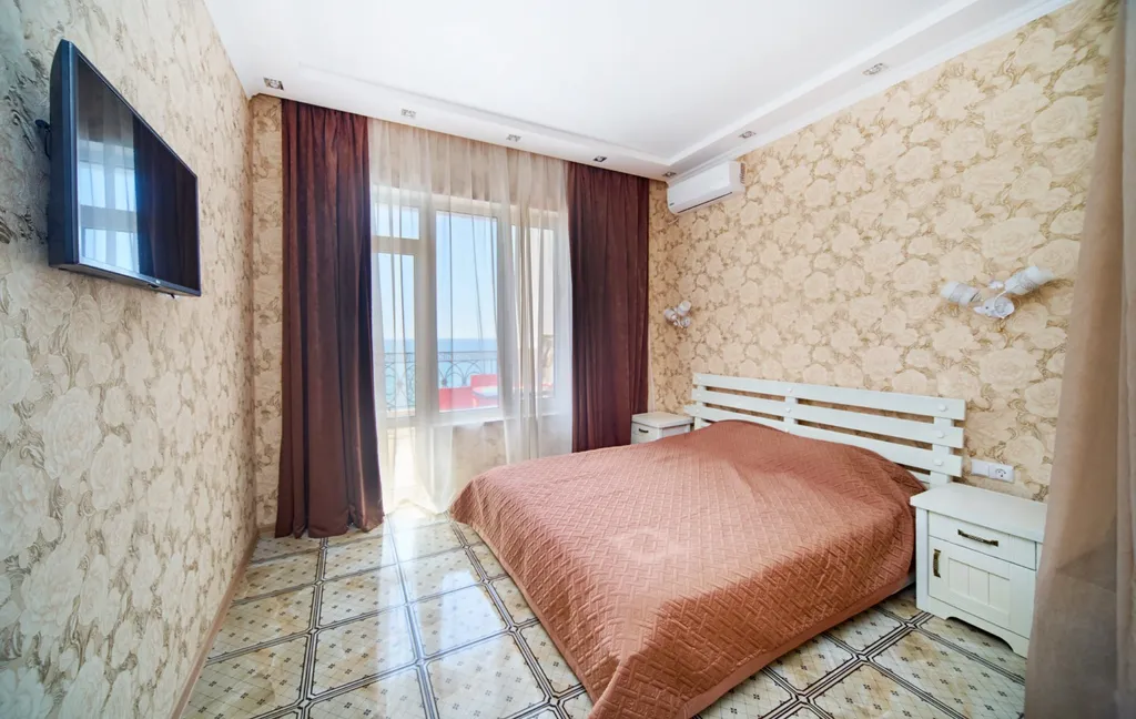 Апартаменты с видом на море в комплексе Наш Парус