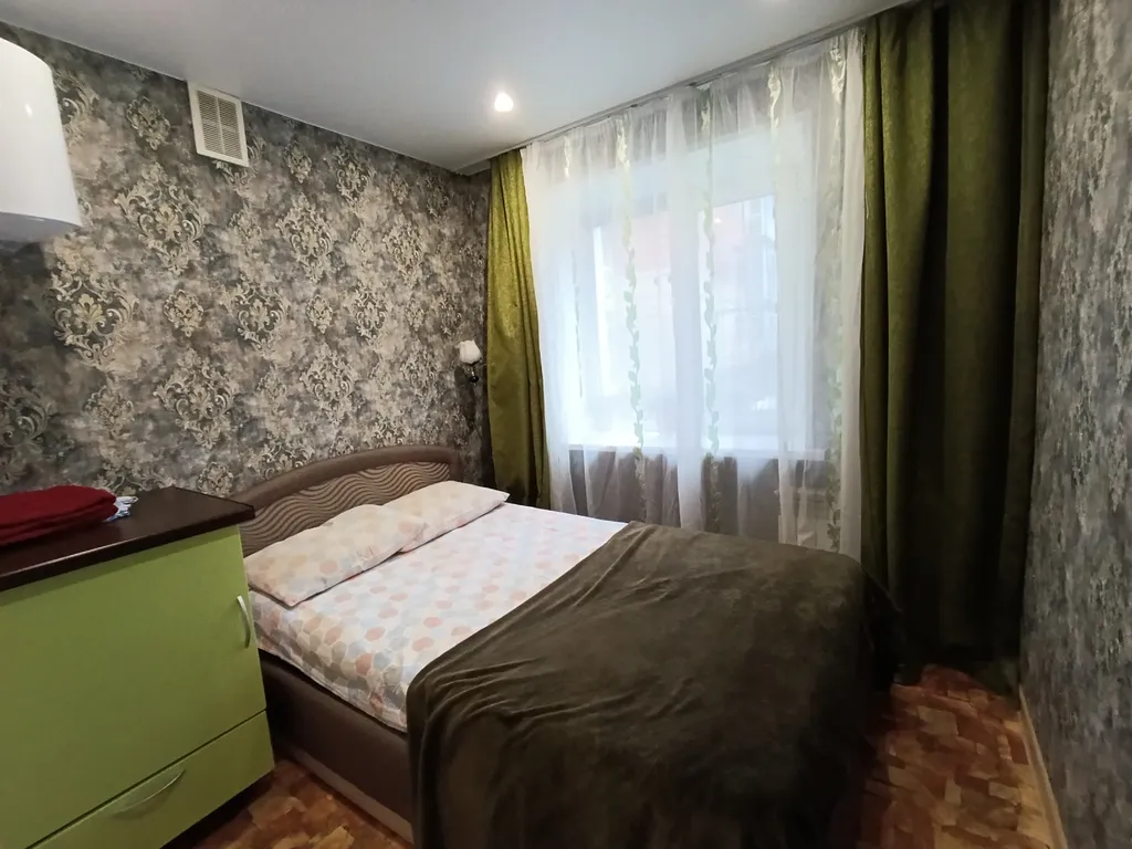 Евротрёшка в тихом центре