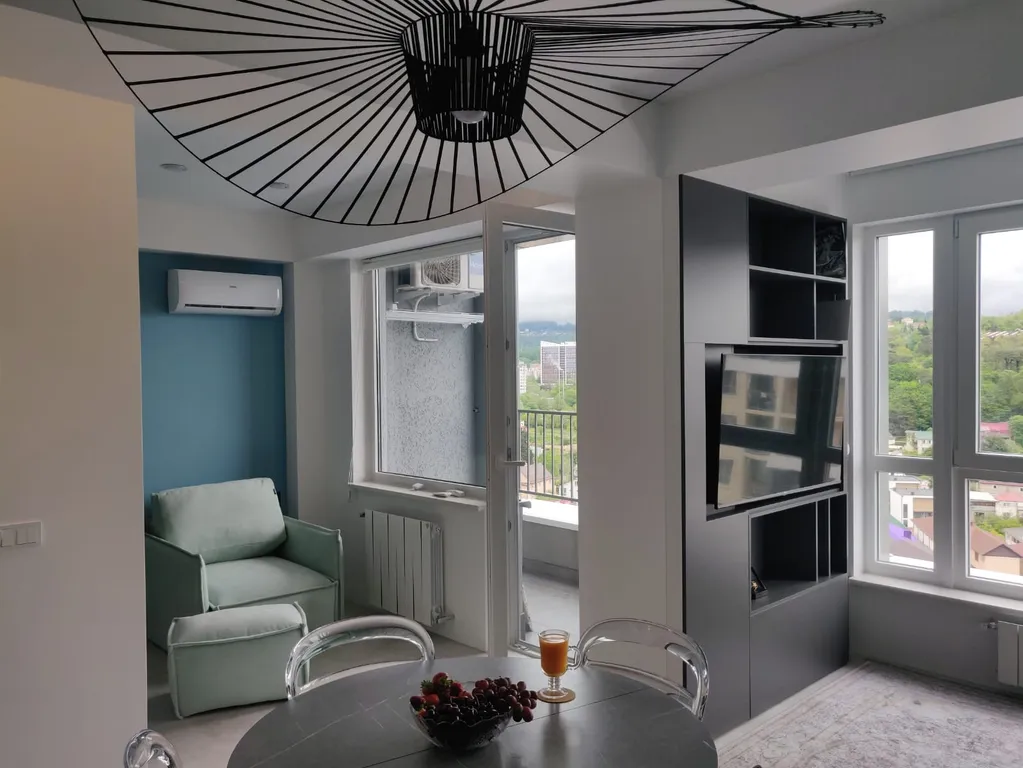 Просторная студия Бирюза комфорт+до 5 гостей