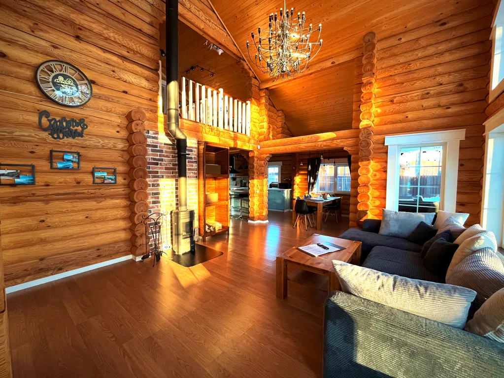 6-комнатный Дом