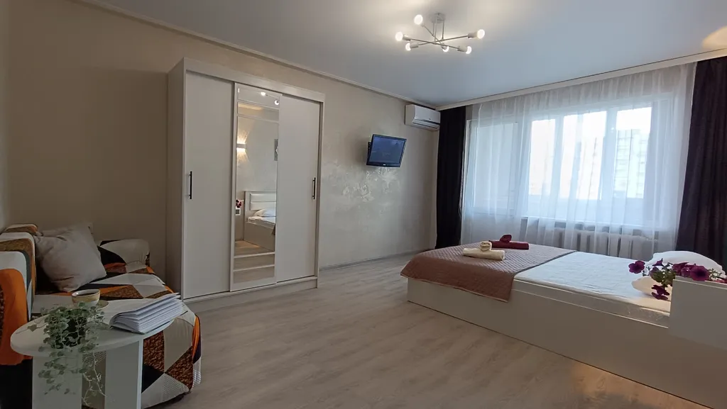 Чудесная квартира с двумя балконами и шикарным видом