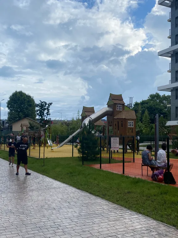 Уютная квартира на первой береговой