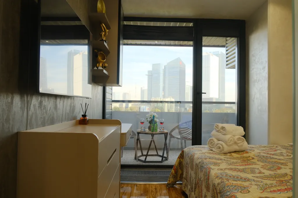 Светлая квартира с видом на Tashkent city, NRG U Tower