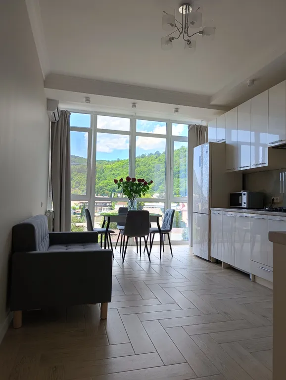 Квартира на море со свежим ремонтом — аренда посуточно в Небуг