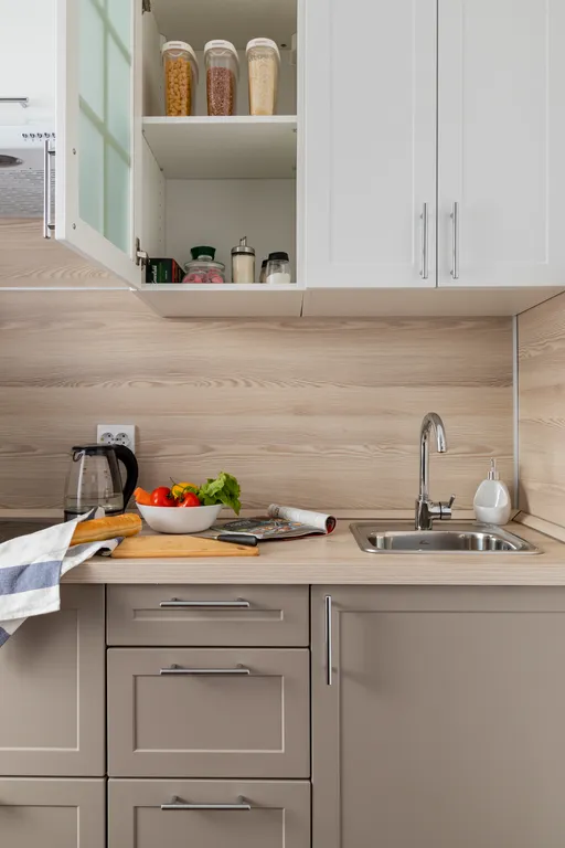 Уютная квартира, кафе с полноценными обедами на 1 этаже