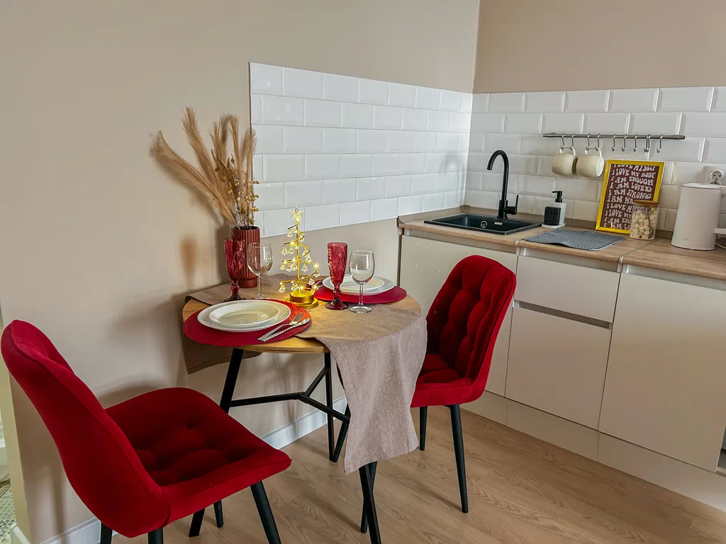 Квартира в центре с дизайнерским ремонтом с видом на город