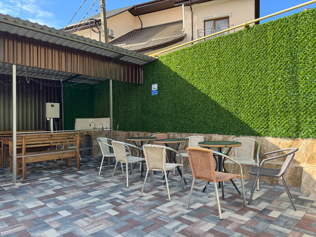 Новый дом с подогреваемым бассейном