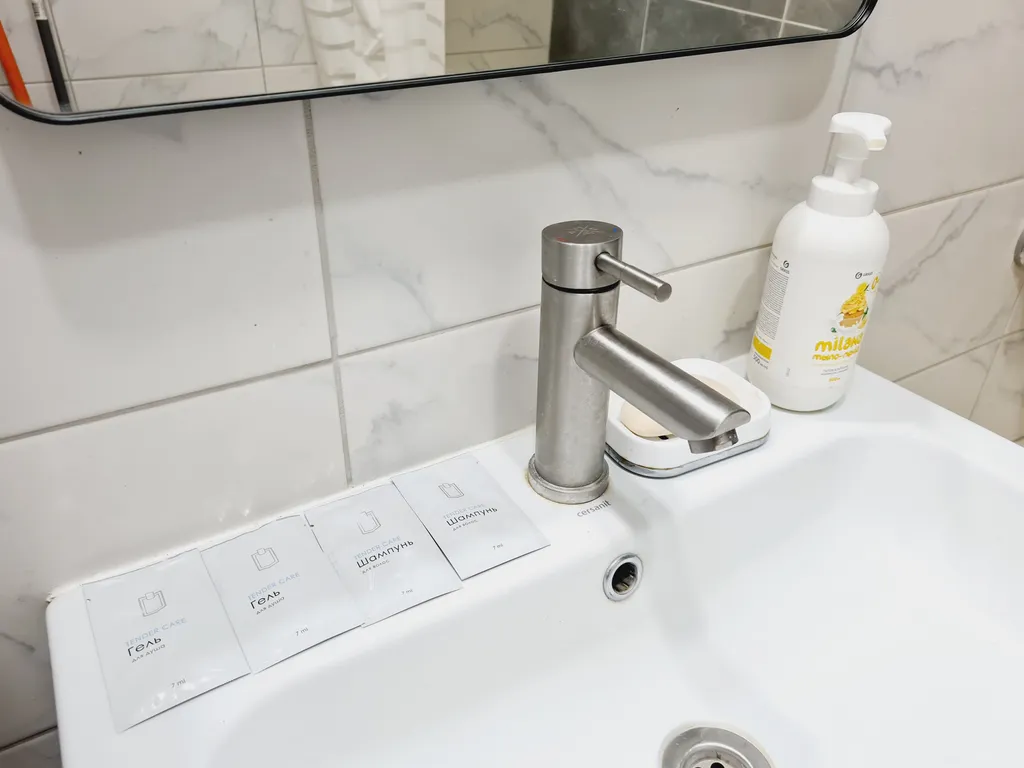 Со свежим ремонтом чистая однушка в центре