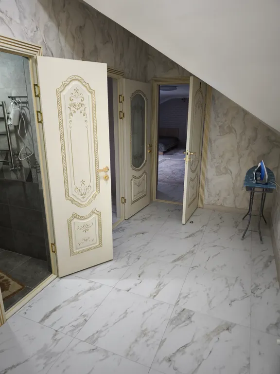 Новый дом с видом на горы