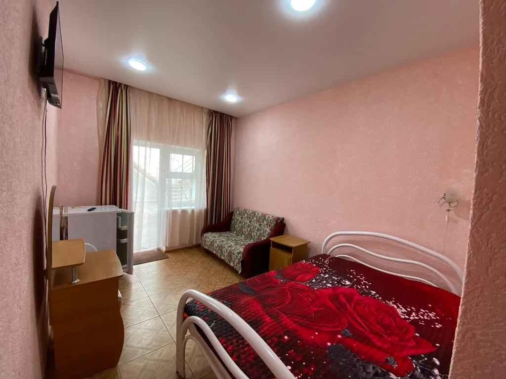 Квартира Комната — аренда посуточно в Голубицкая