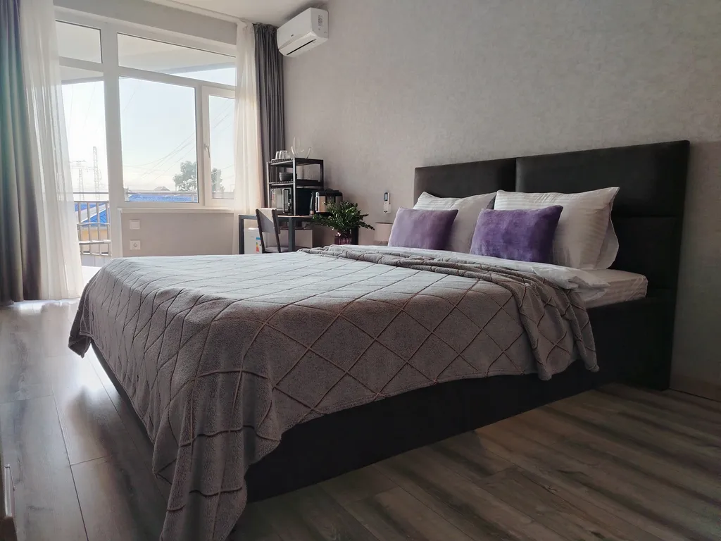 Студия в River house