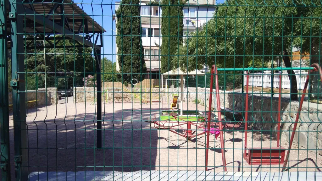 Уютная квартира на Вилле Дельмар с можевельником со стороны лоджии