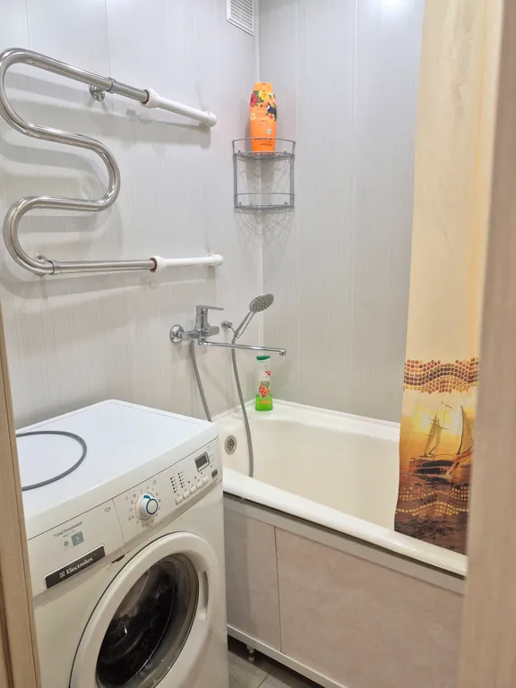 Уютная квартира в тихом районе города на улице Ленинградская