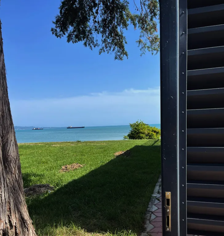 Коттедж Коттедж Хорошее место — Сухум