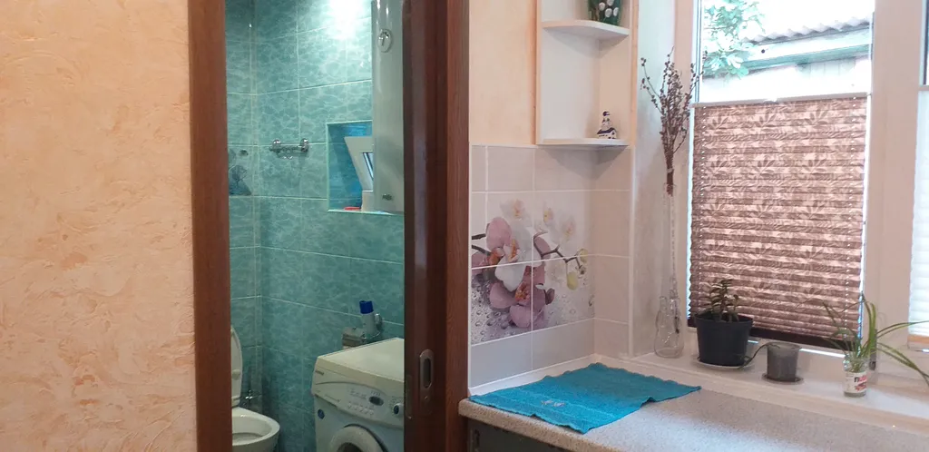 Уютная квартира в 5ти мин ходьбы к морю с парковочным местом