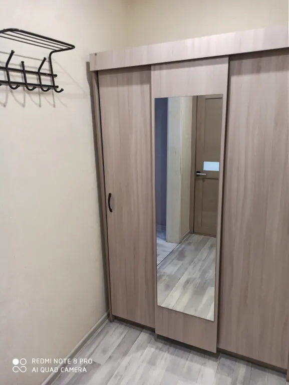 Студия с видом на пруд