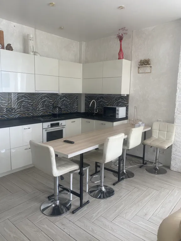 Дом в красивом районе