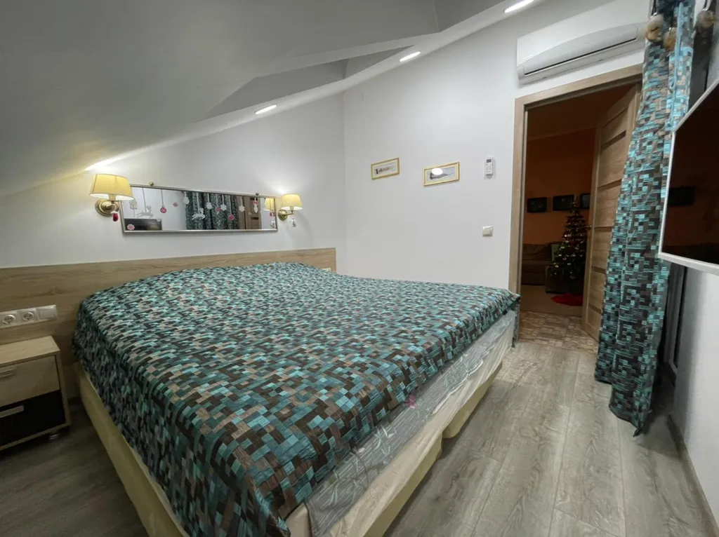 Большая квартира у моря