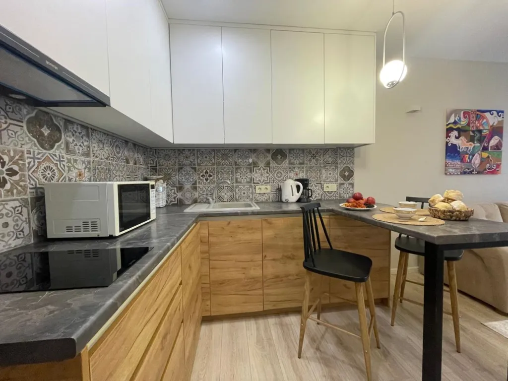 Этно студия Жетысу с прекрасным видом на горы