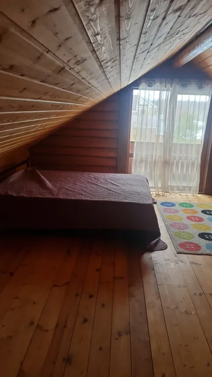 Дом с баней на берегу озера