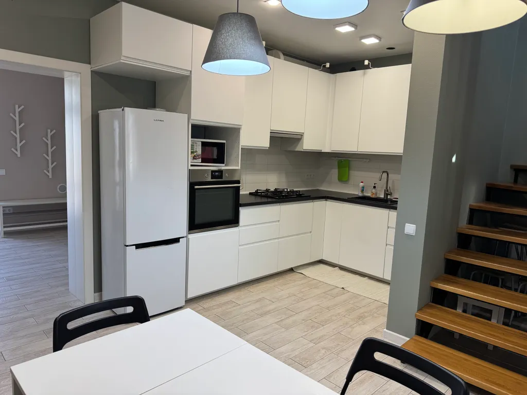 Половина Коттеджа