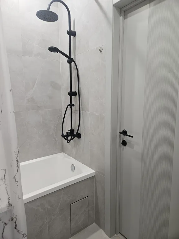 Сегодня тут