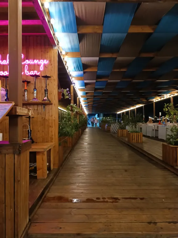 Квартира Двухкомнатная квартира недалеко от моря, рынка, океанариума и дельфинария — Адлер