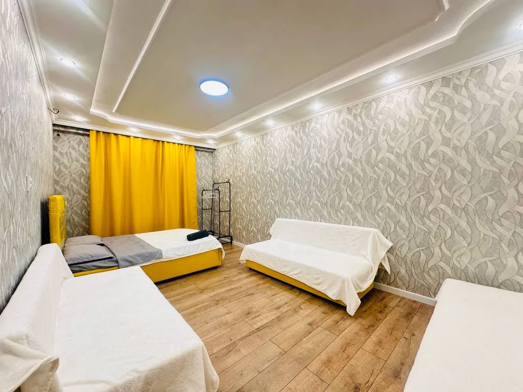 Уют для большой семьи рядом с автовокзалом и озером Сайран