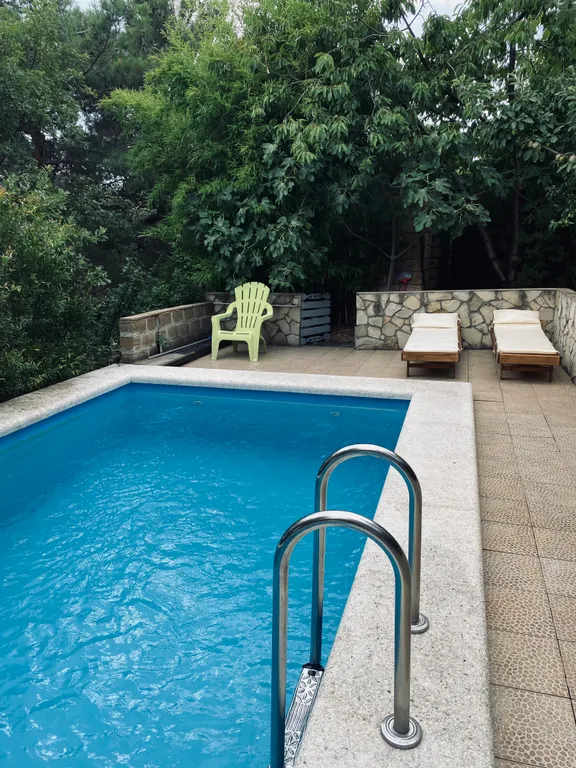 Апартаменты люкс с сауной, беседкой и бассейном