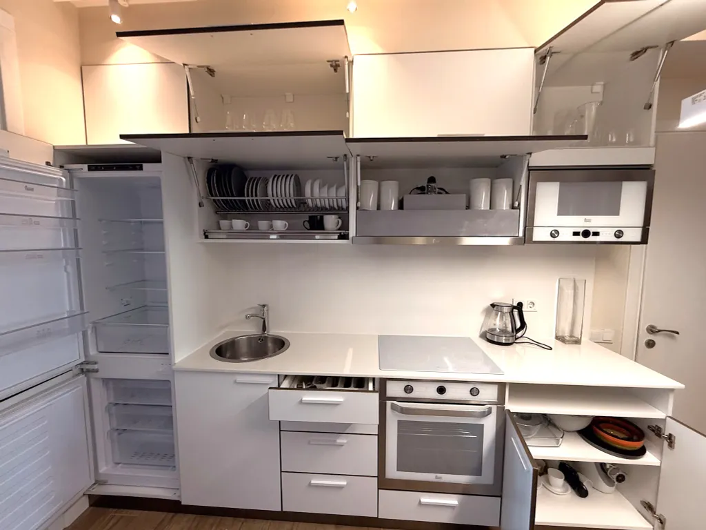 Двухкомнатная квартира с видом на море, Porta Batumi Tower