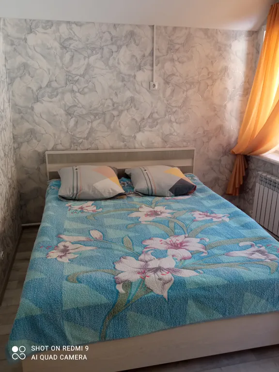 Семейный отдых  на окраине соснового леса