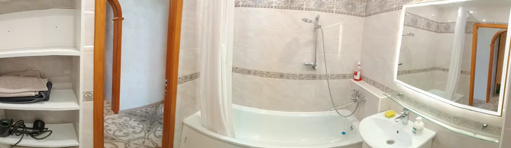 Просторная уютная двухкомнатная квартира с видом на парк