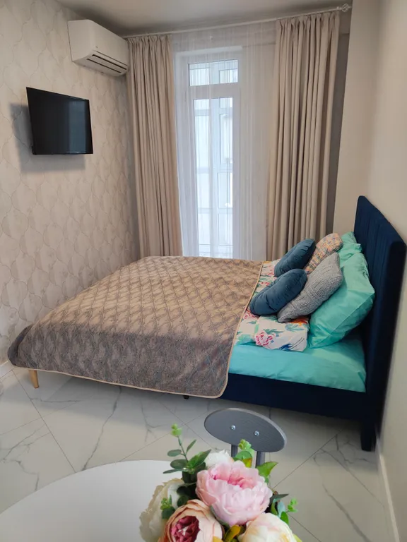 Светлая студия