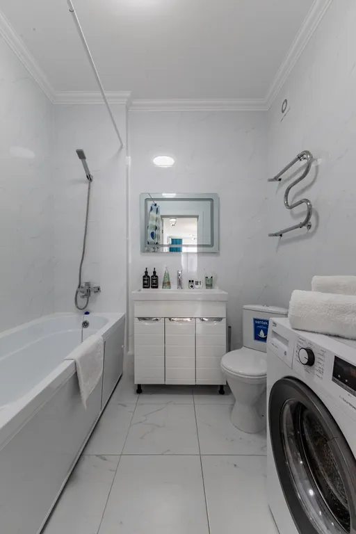 2-комнатная квартира в центре левого берега