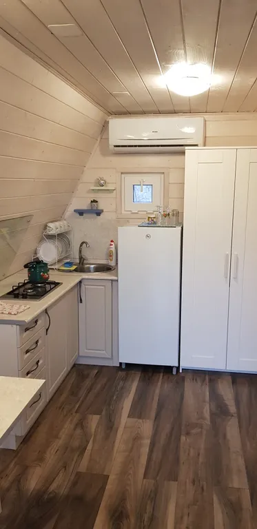 Домик треугольник на 4 человек