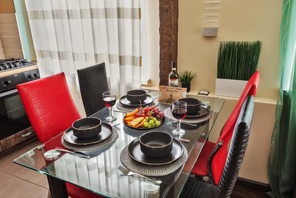 J&N Apartments Двухкомнатные апартаменты с гидромассажной ванной