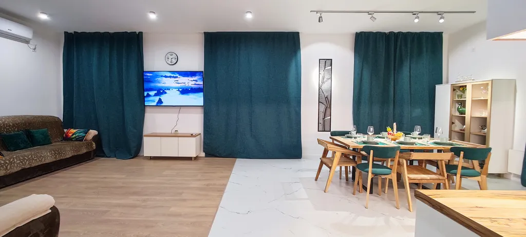 Квартира с видом на море Goldwing