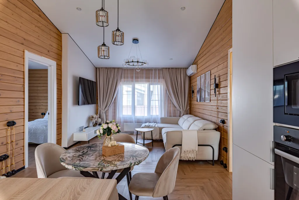 Просторный дом недалеко от озера