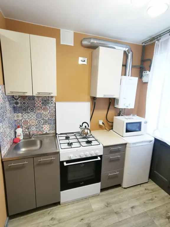 Квартира находится в центре города около вокзала