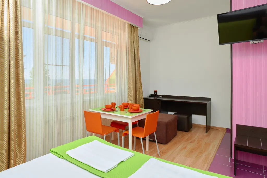 Стандарт 3-х местный с балконом