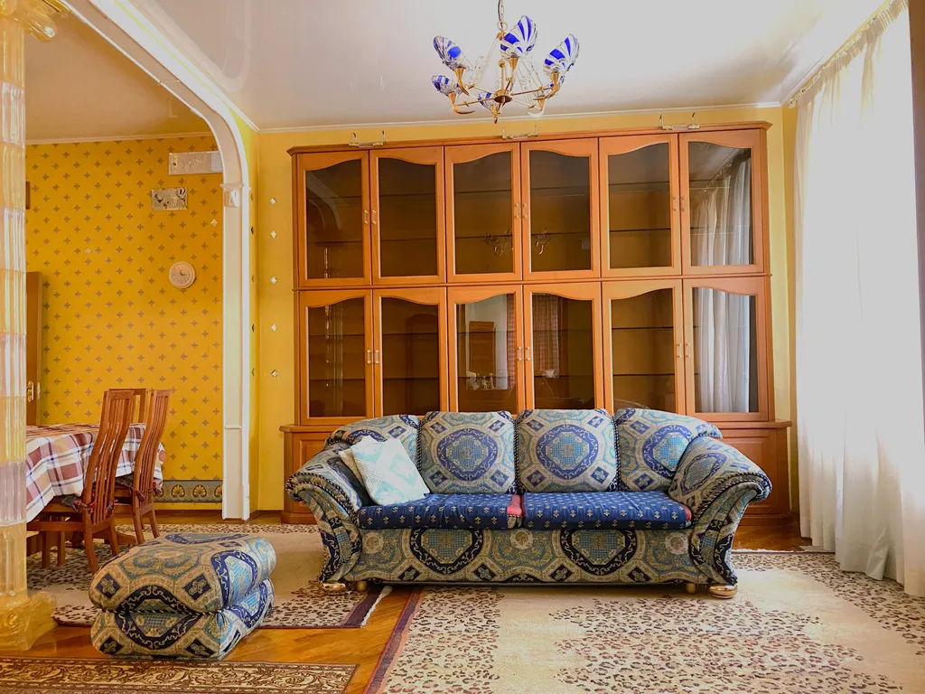 Квартира Уютная большая квартира около патриарших прудов — Москва