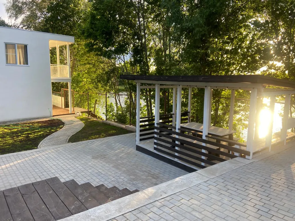 Коттедж The White House — аренда посуточно в Владимир