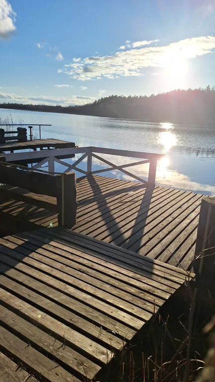 Семейный отдых в Беларуси на берегу живописного озера